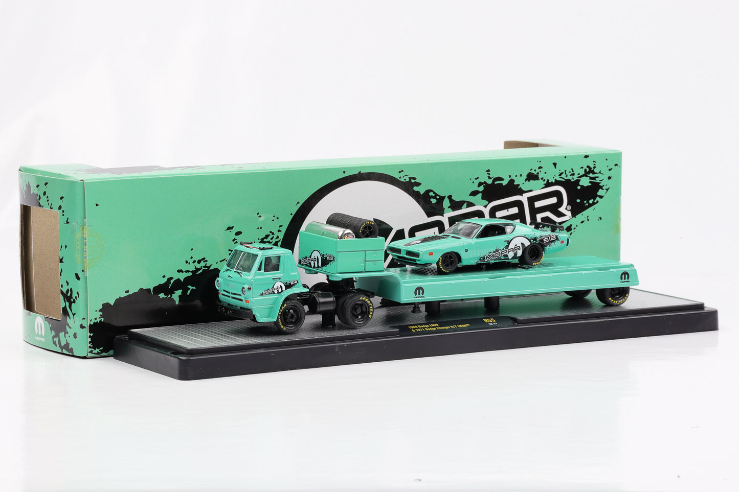 1:64 1969 Dodge L600 & 1971 Dodge Charger R/T HEMI MOPARCOM 512 M2 Machines