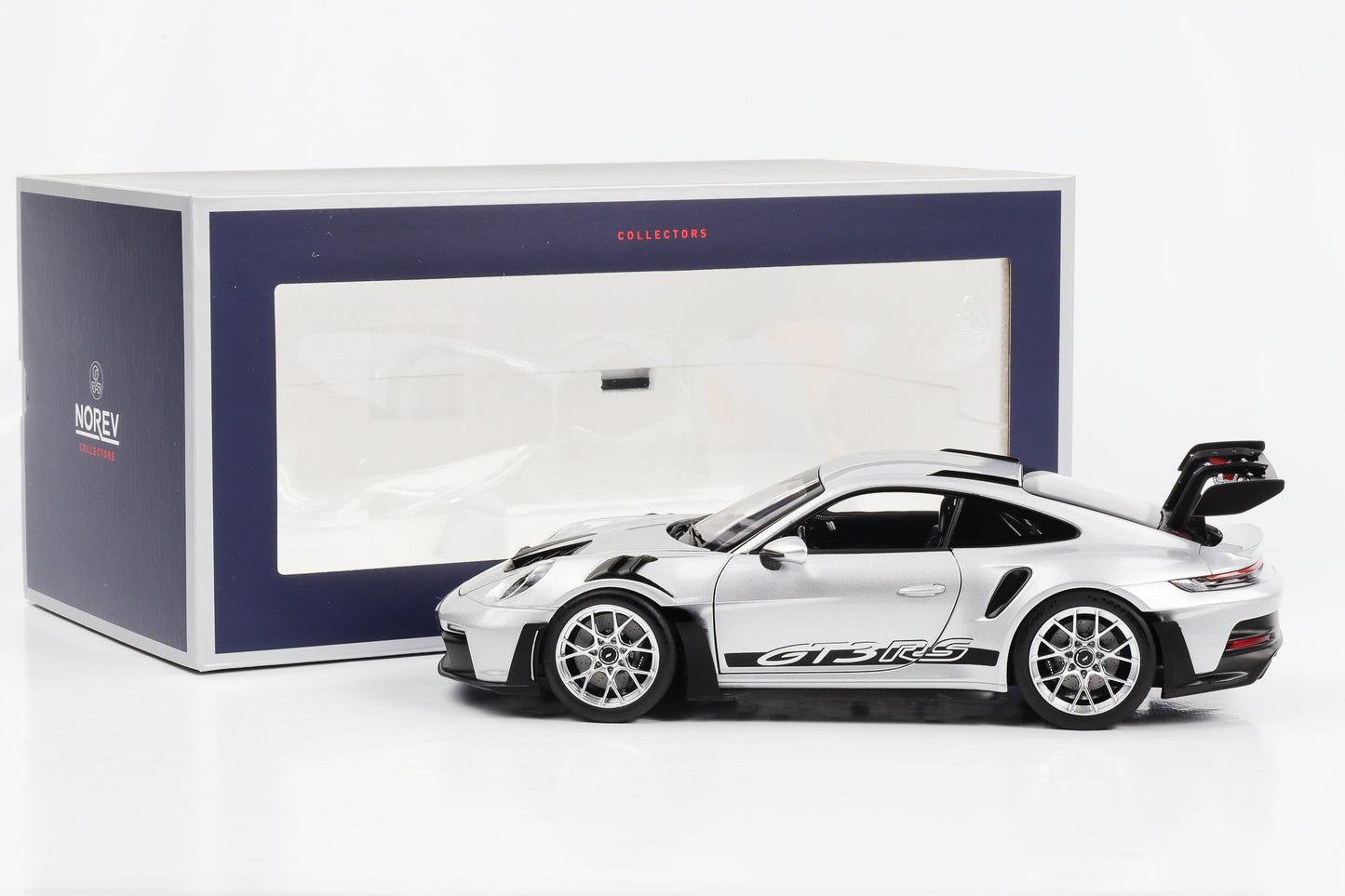 1:18 Porsche 911 992 II GT3 RS 2022 GT Silbermetallic mit Felgen in silber Norev 187357