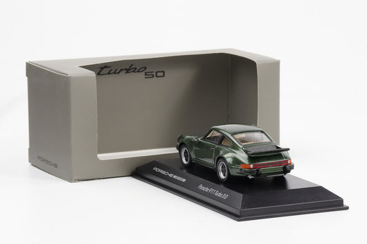 1:43 Porsche 911 930 Turbo 3.0 1975 oakgrün metallic diecast Museum MAP