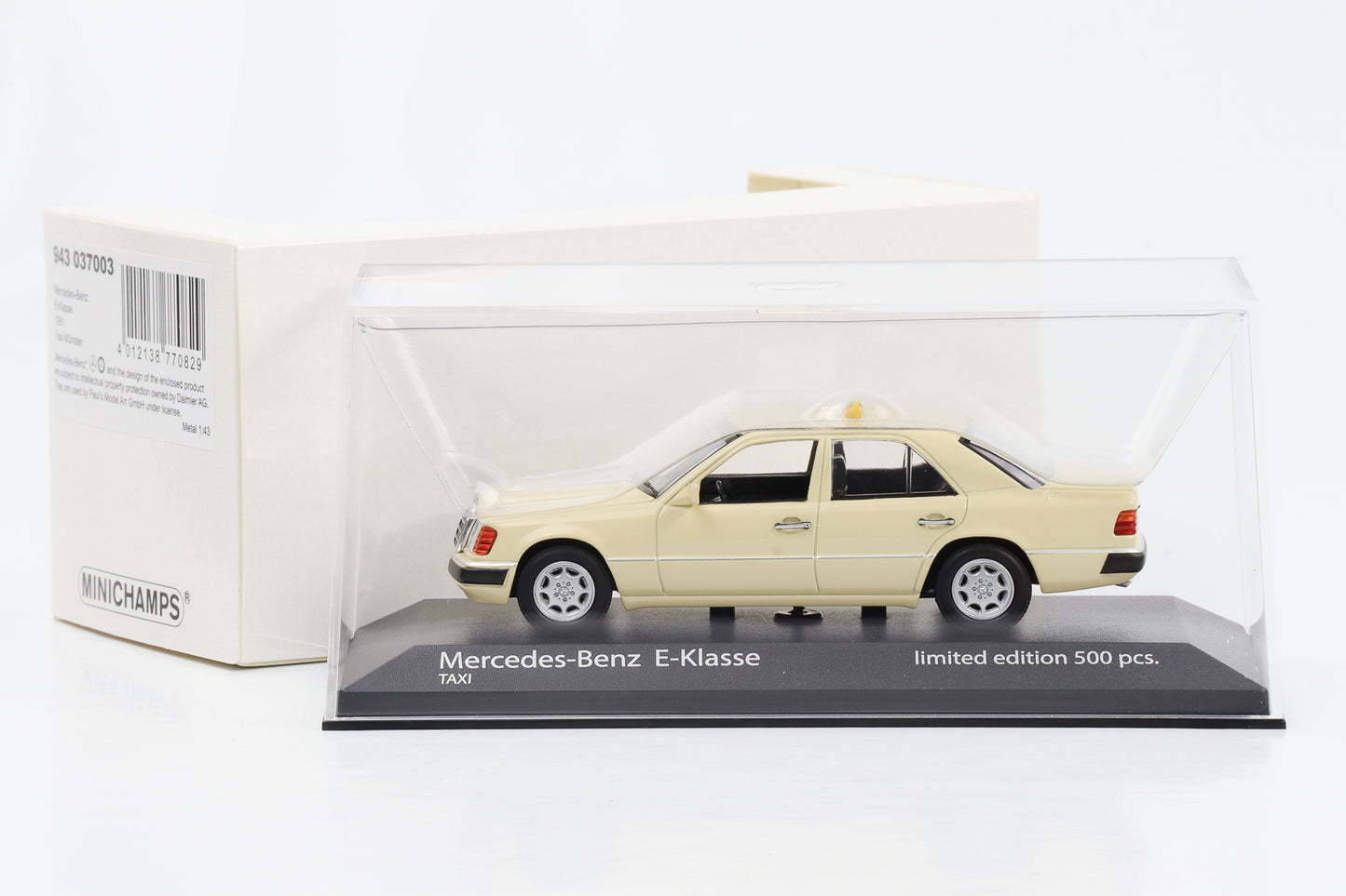 1:43 Mercedes-Benz 230E W124 Taxi Movie Tatort Minichamps limited