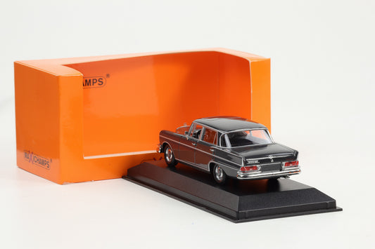 1:43 Minichamps Mercedes-Benz 300 SE lang 1963 W112 dunkelgrau Maxichamps