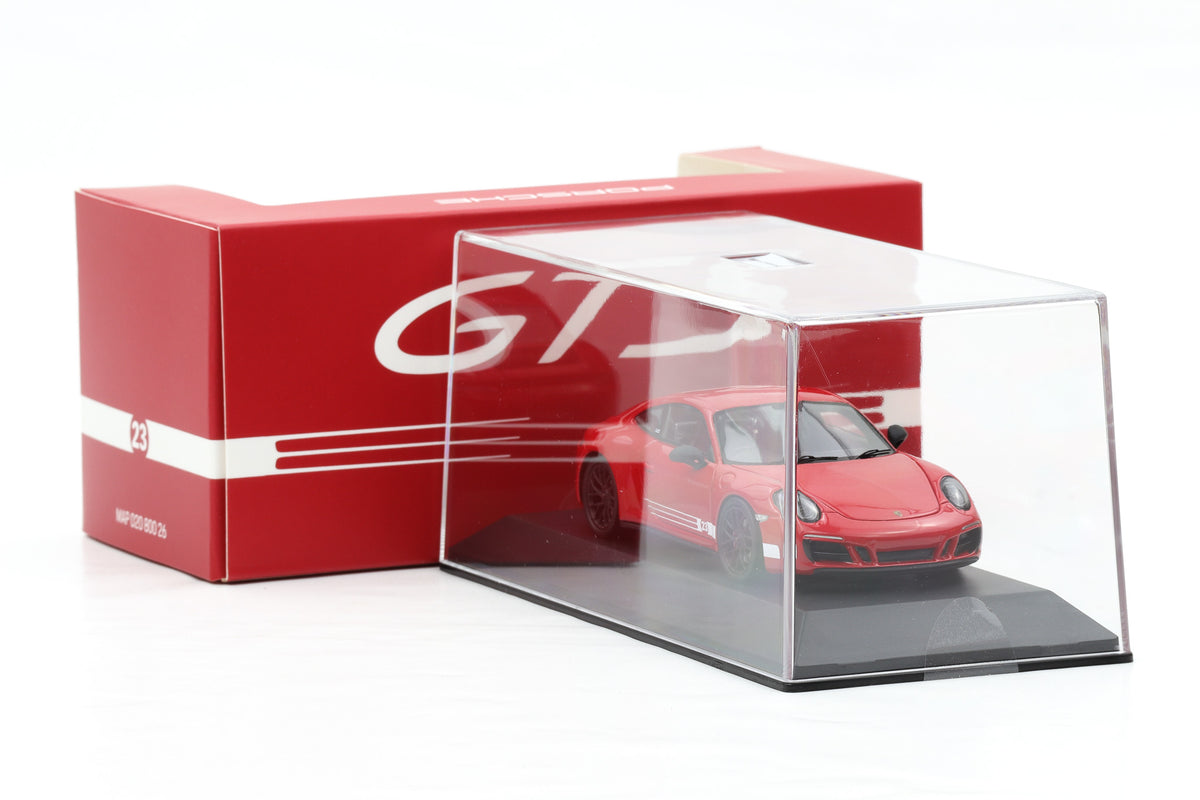1:43 Spark Porsche 991 Carrera 4 GTS Typ 991.2 n° 23 Salzburg 2018 British Legends Edition
