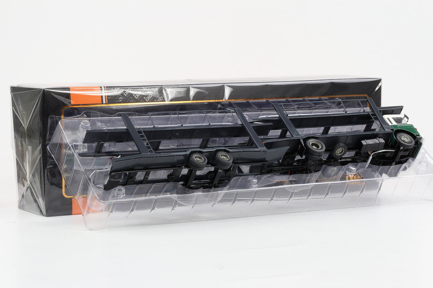 1:43 IXO MAN LKW 1976 Autotransporter mit Anhänger (ohne Fahrzeuge)
