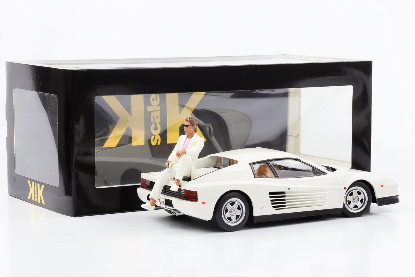 1:18 Ferrari Testarossa Monospecchio US-Version 1984 mit Figur Sonny Miami Vice Movie KK-Scale