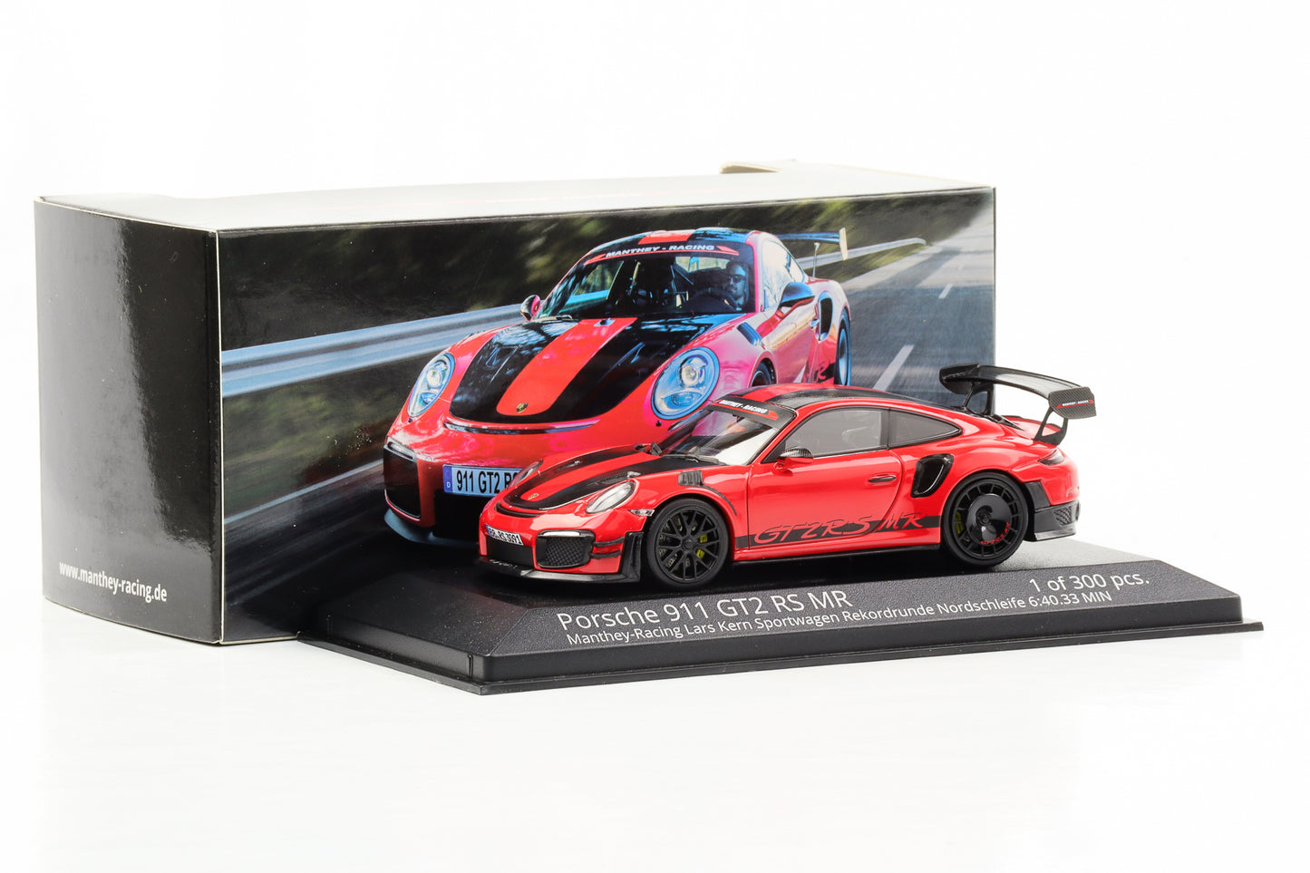 1:43 Porsche 911 992 II GT2 RS MR Manthey Racing Rekordrunde Minichamps