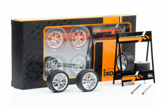 1:18 4 Felgen Radsatz Hyundai Set 29 mm silber 36 mm mit Reifen IXO