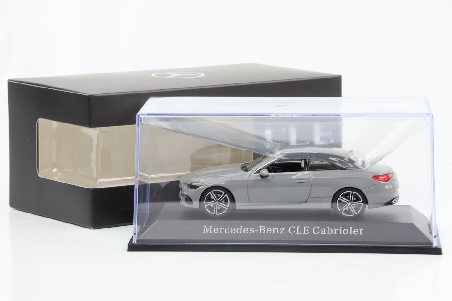 1:43 Mercedes-Benz CLE A 236 Cabrio alpine gray uni Norev dealer