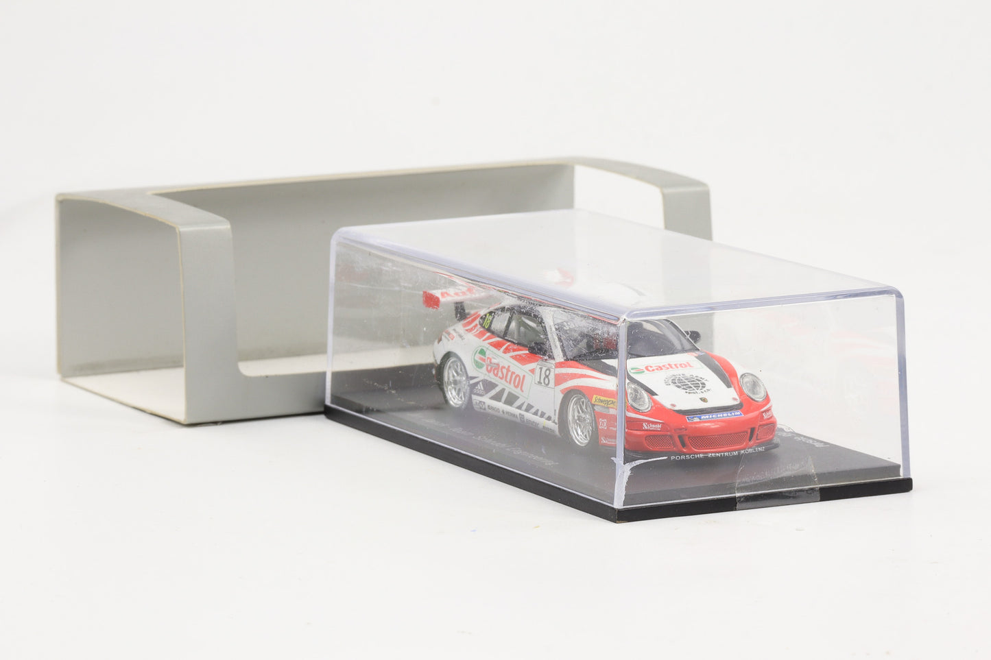 1:43 Spark Porsche 997 GT3 Carrera Cup #18 2007 Castrol Schnabl Museum
