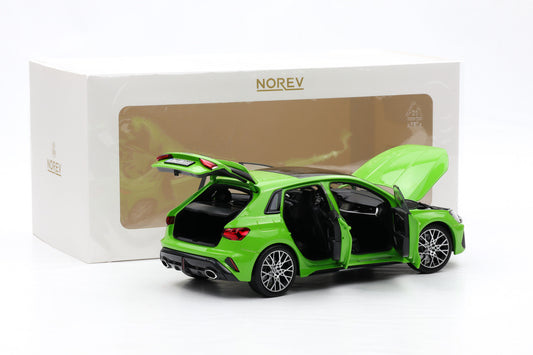 1:18 Norev Audi RS 3 Sportback 2025 Typ 8Ya Kyalamigrün full opening