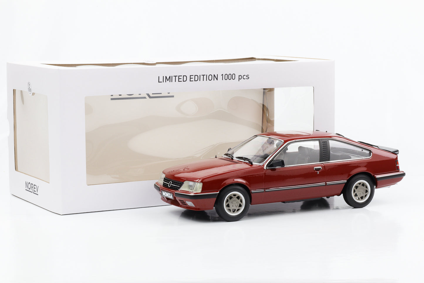 1:18 Opel Monza 3.0 E GM Sportcoupe rot metallic 1983 Norev 183641