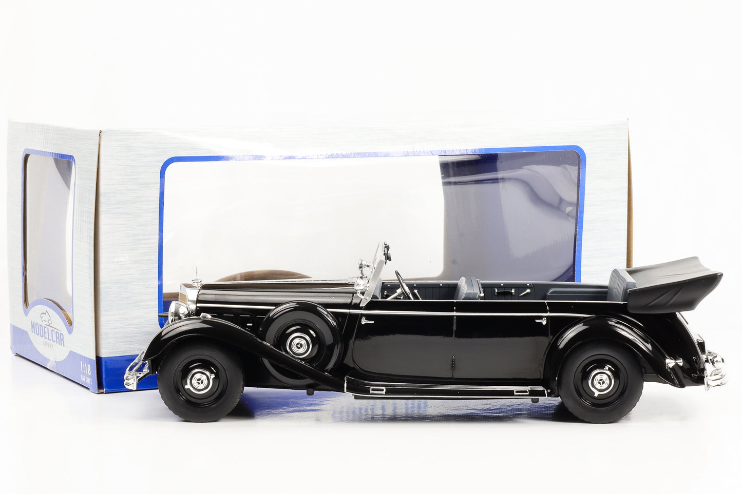 1:18 Mercedes-Benz 770 W150 Cabriolet 1938 schwarz MCG diecast