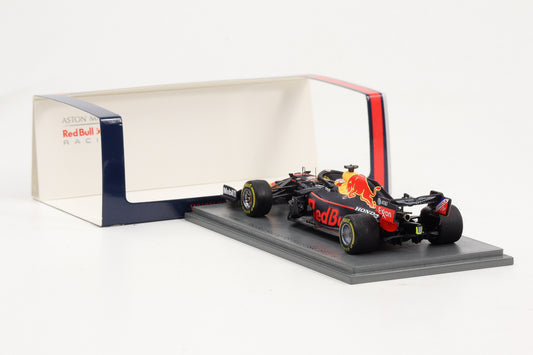 1:43 Spark Aston Martin F1 Red Bull RB15 3rd USA GP 2019 Verstappen S6049