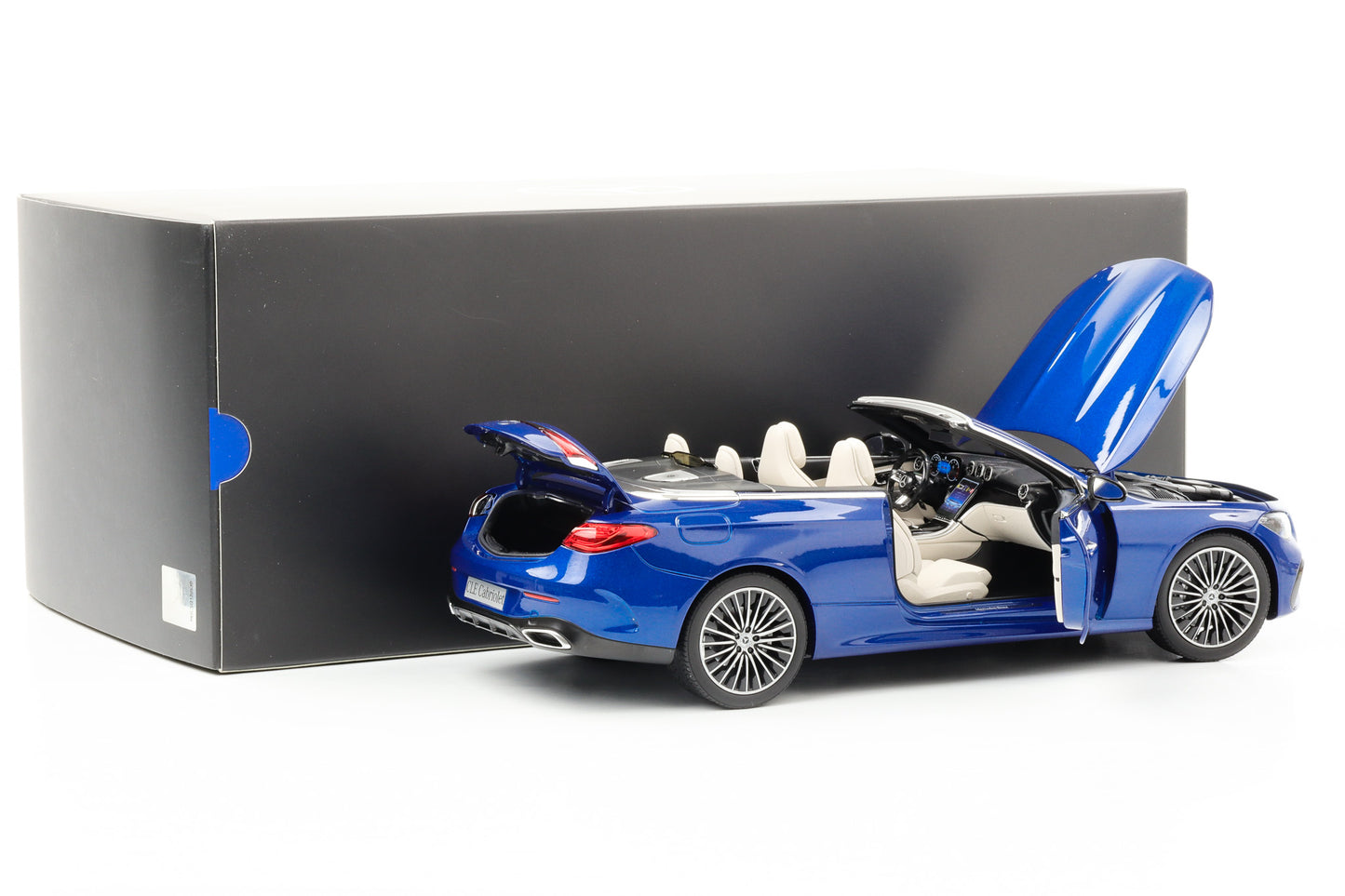 1:18 Mercedes-Benz CLE Cabriolet mit Verdeck 2024 spektralblau Norev Dealer