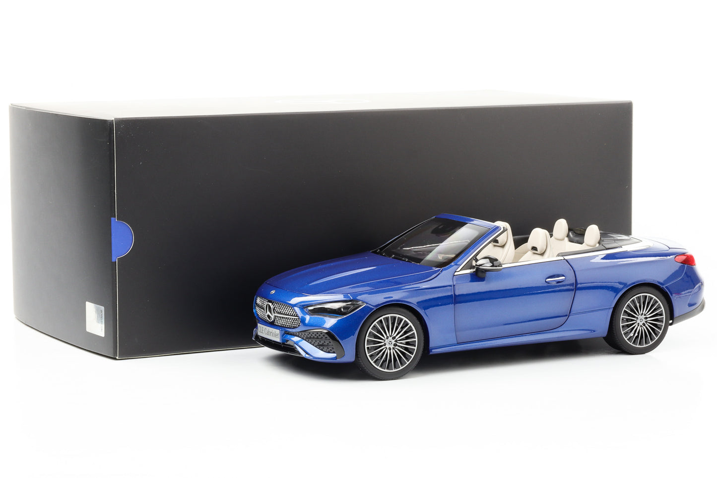 1:18 Mercedes-Benz CLE Cabriolet mit Verdeck 2024 spektralblau Norev Dealer