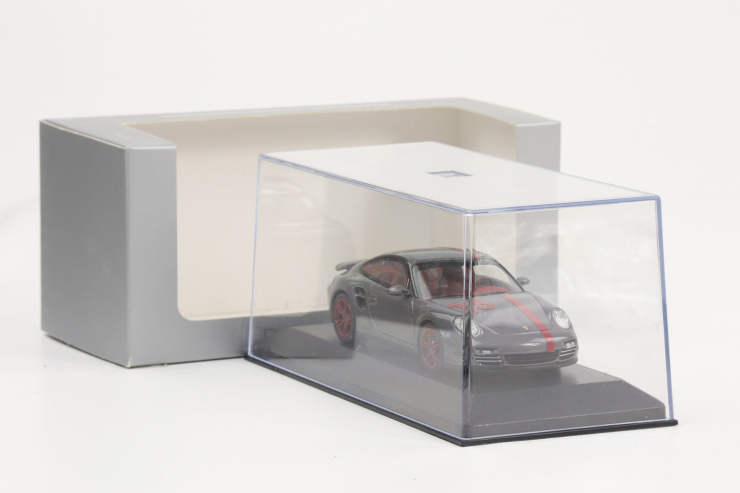 1:43 Minichamps Porsche 997 Turbo 18. Intern. Club Porschefreunde Dinslaken Limited