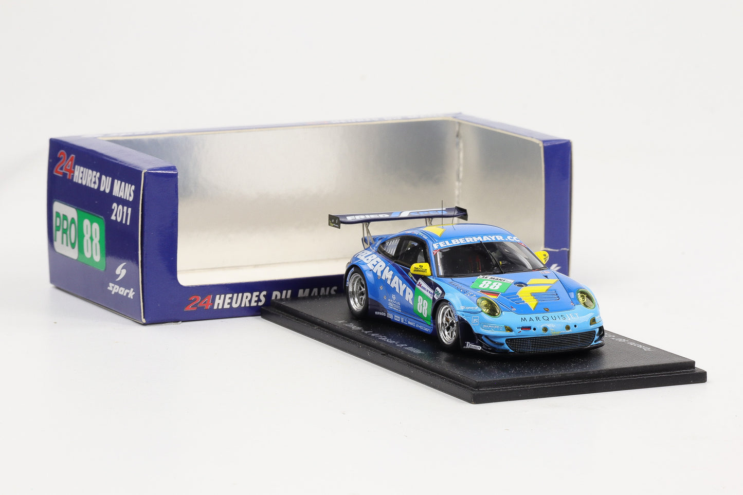 1:43 Spark Porsche 997 GT3 RSR #88 Team Felbermayr-Proton 24h LM 2011 S3420
