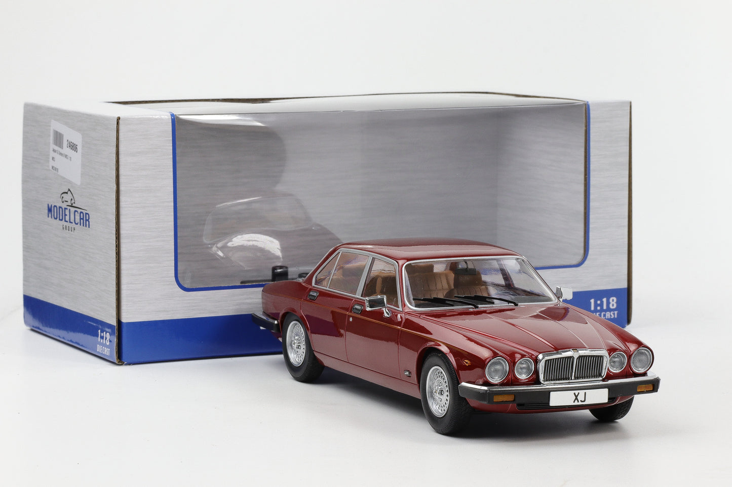 1:18 MCG Jaguar XJ6 Series III 1979 rot metallic 1:18 diecast