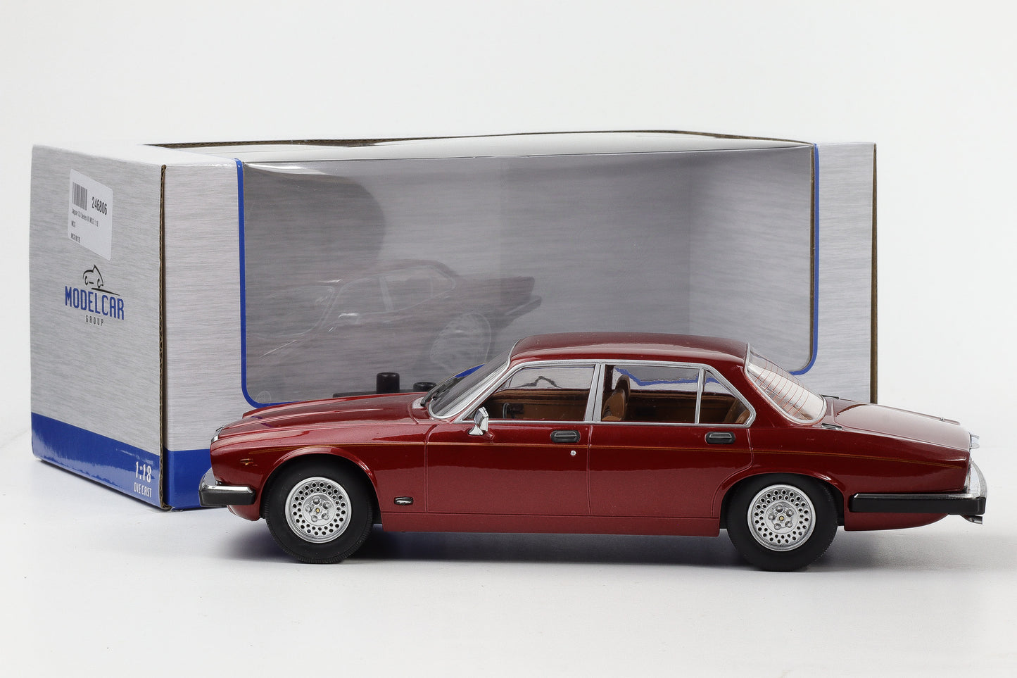1:18 MCG Jaguar XJ6 Series III 1979 rot metallic 1:18 diecast