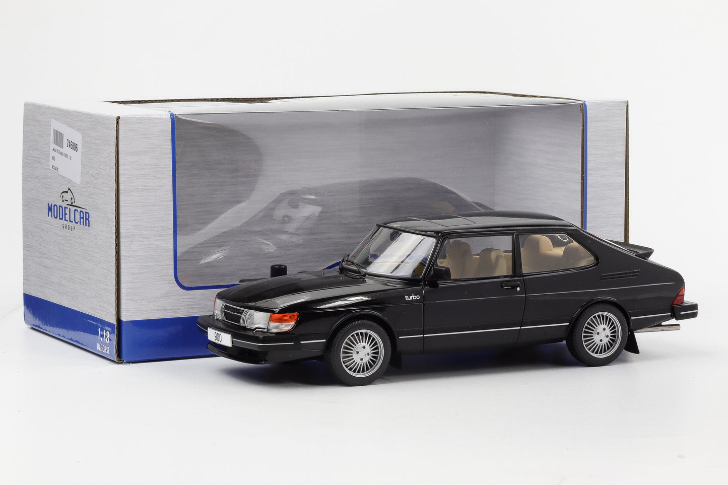1:18 MCG Saab 900 Turbo 1981 schwarz diecast