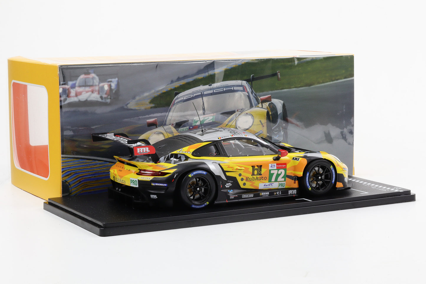 1:18 IXO Porsche 911 RSR #72 24h LeMans 2021 HubAuto Racing diecast