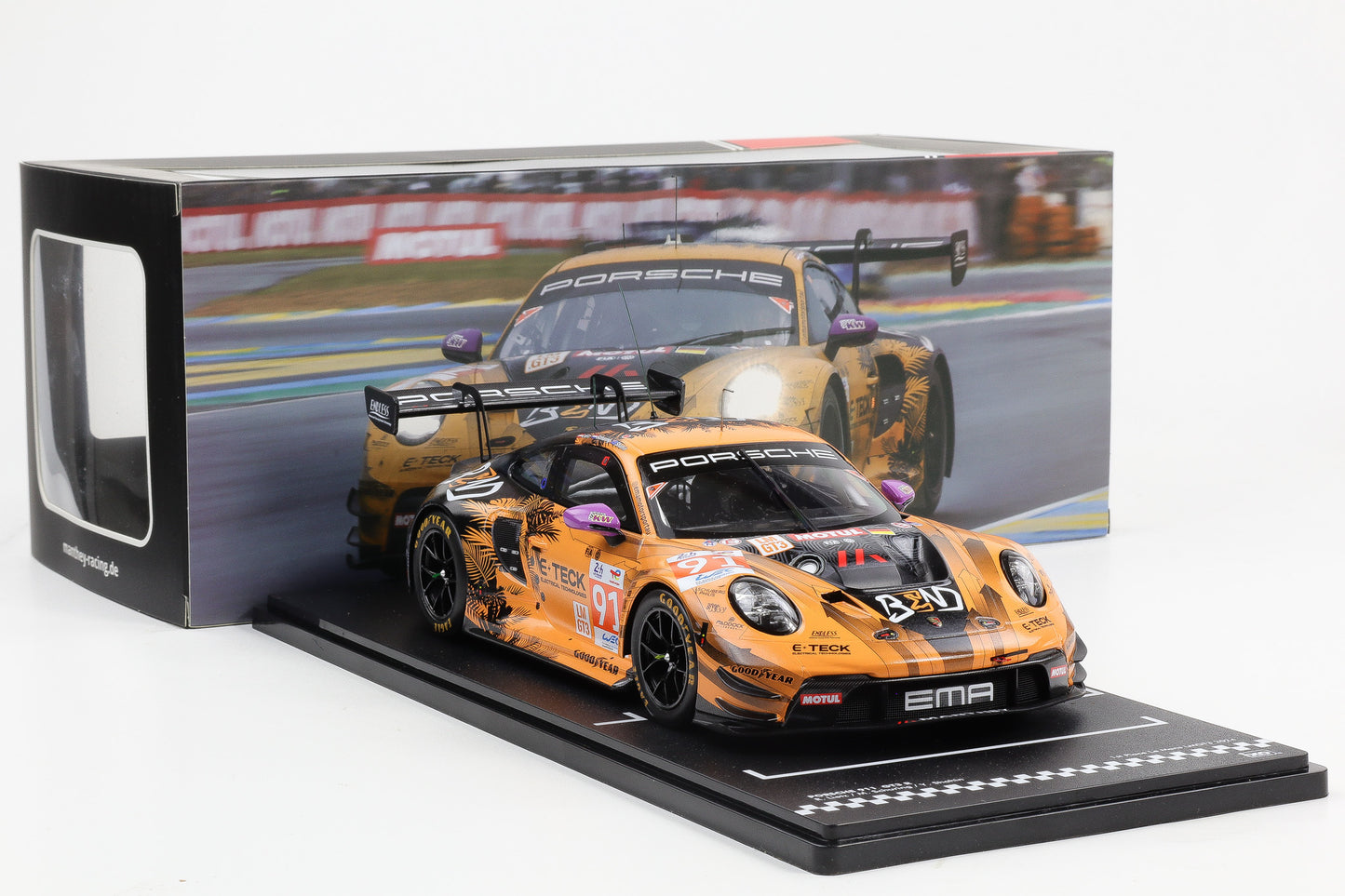 1:18 IXO Manthey Porsche 911 GT3 R #91 Class Winner 24h LeMans 2024 LMGT3