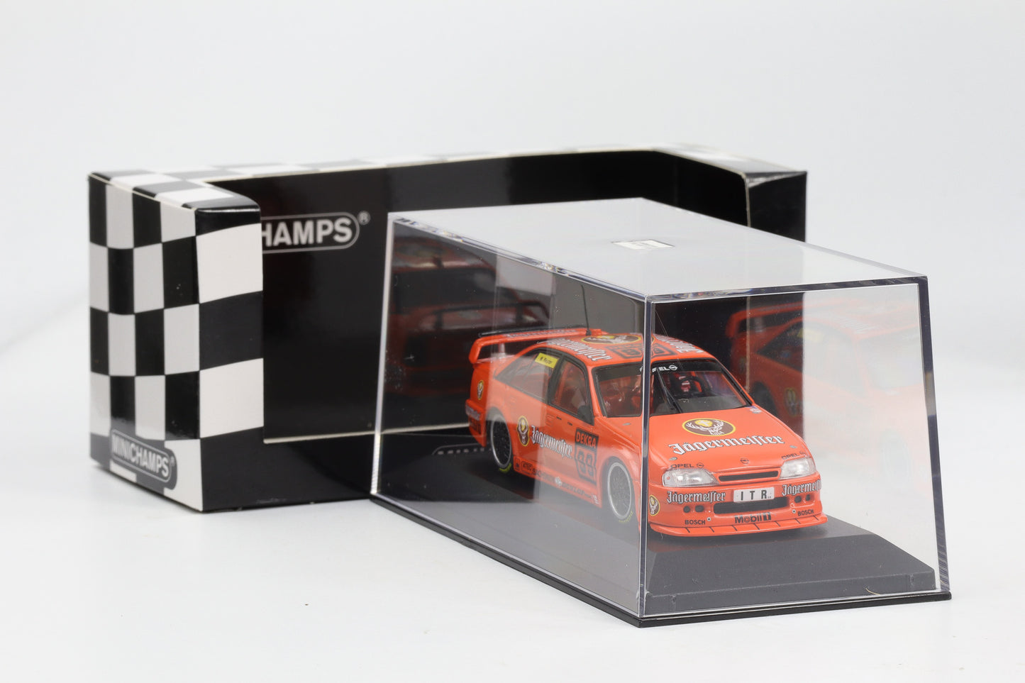 1:43 Minichamps Opel Omega A 3000 24V DTM #99 1991 Reuter Jägermeister