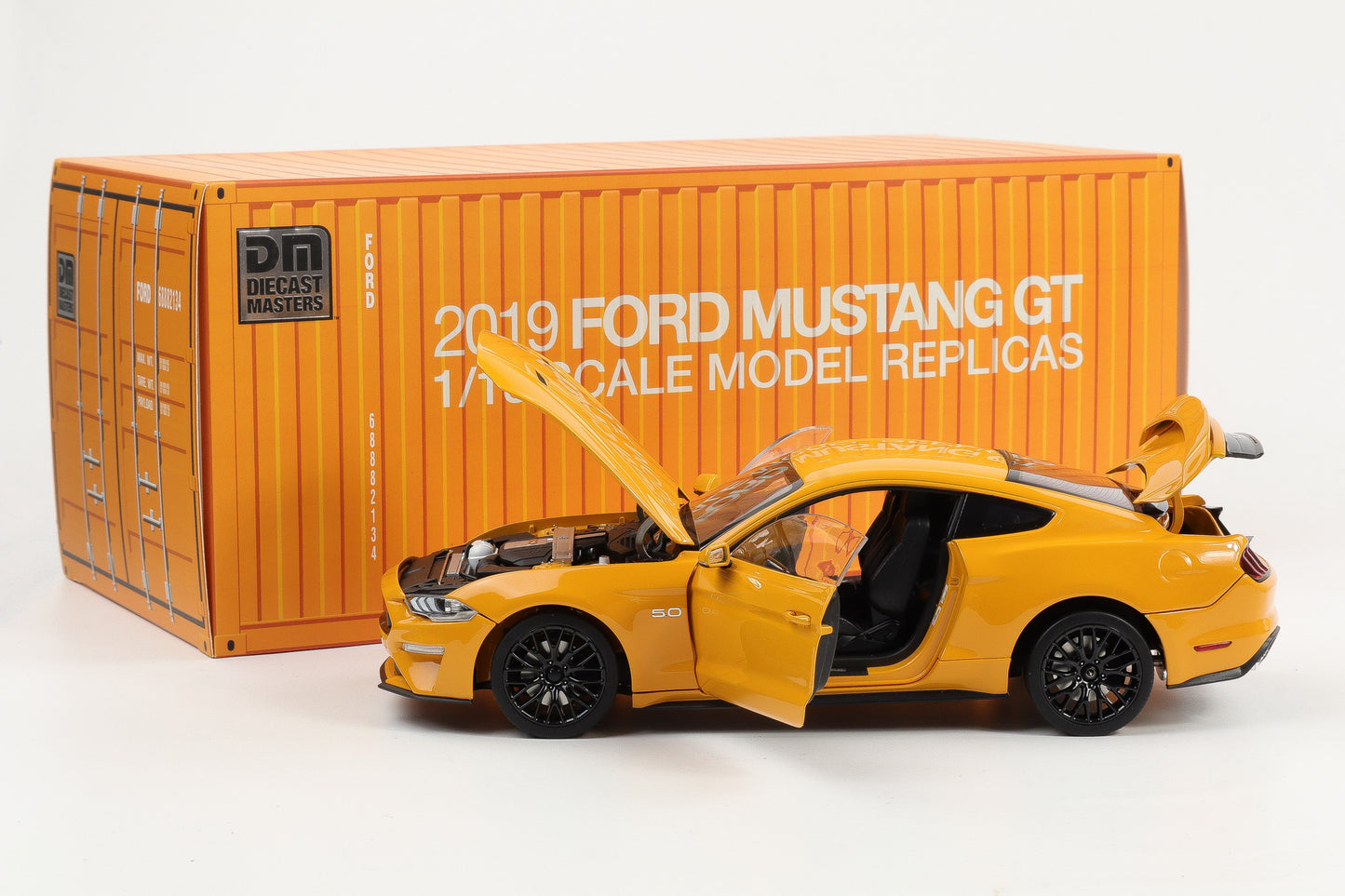 1:18 Diecast Masters Ford Mustang GT 5.0 Coupe LHD Kona orange blue 2019