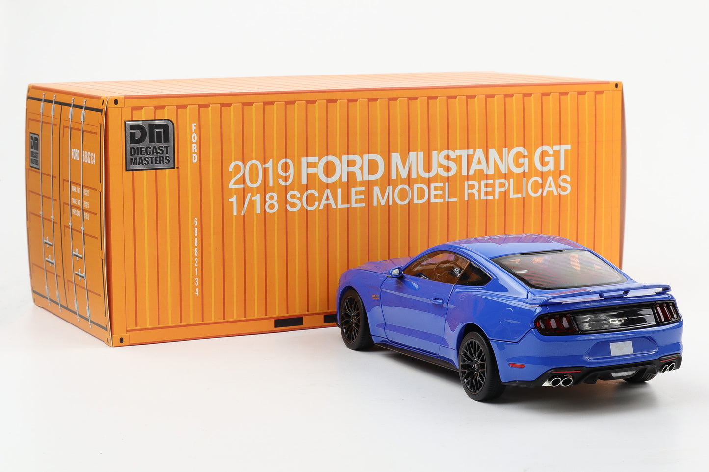 1:18 Diecast Masters Ford Mustang GT 5.0 Coupe LHD Kona blue 2019