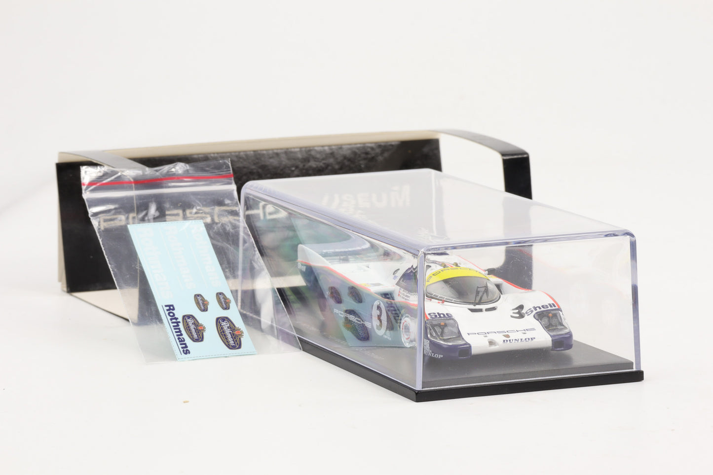 1:43 Spark Porsche 956 #3 Winner Le Mans 1983 mit Decals MAP Museum