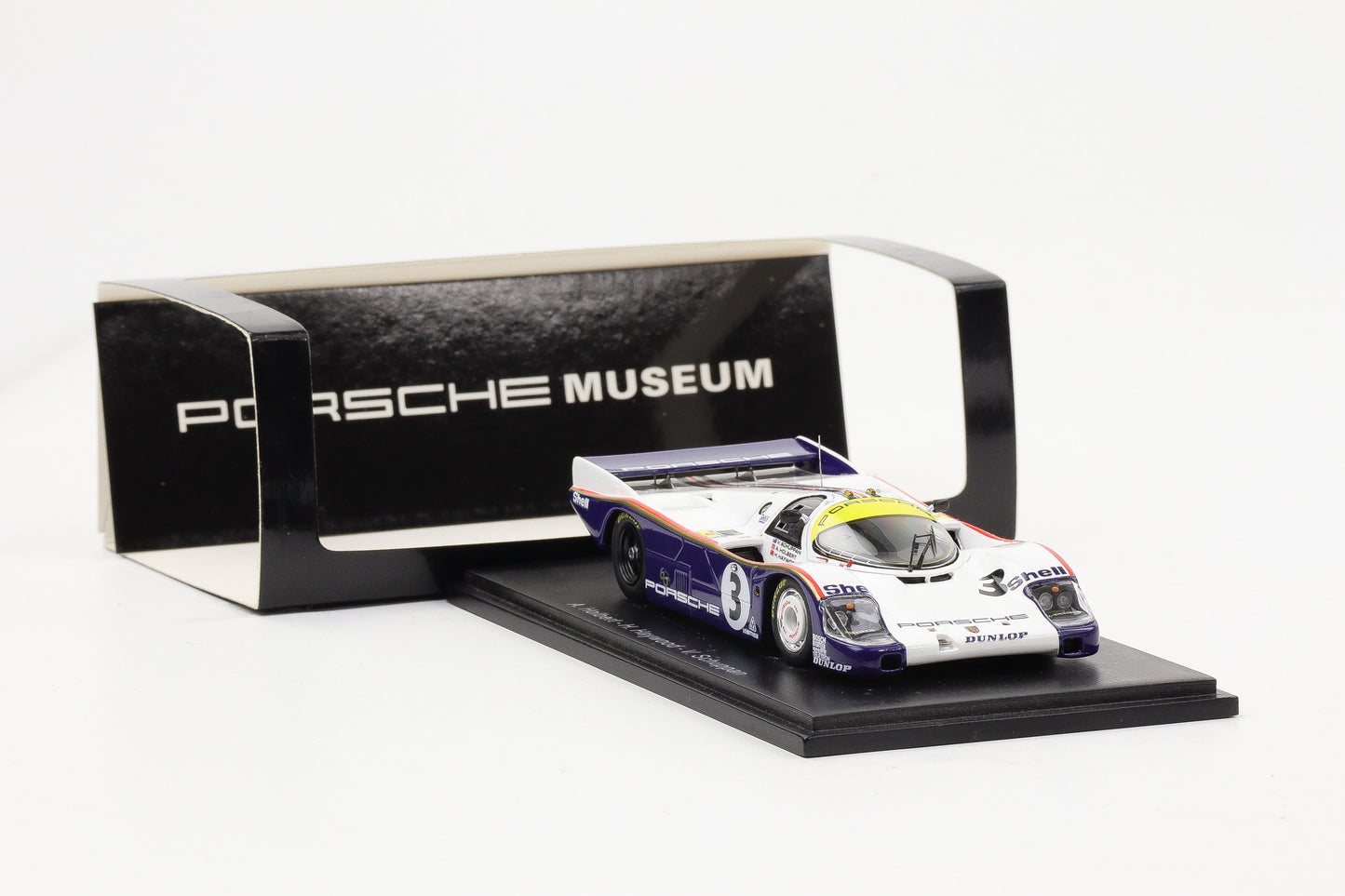 1:43 Spark Porsche 956 #3 Winner Le Mans 1983 mit Decals MAP Museum