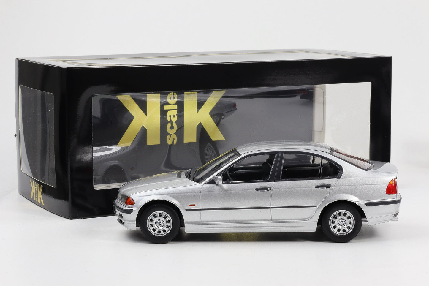 1:18 KK-Scale BMW 3er Serie E46 Limousine Baujahr 1999 silber