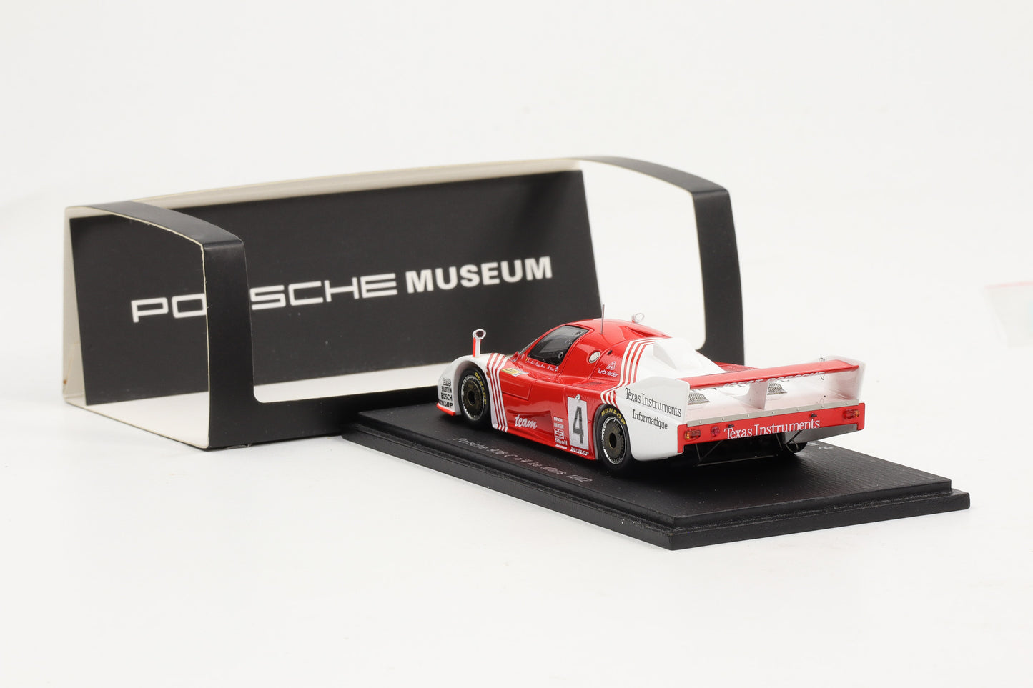 1:43 Spark Porsche 936 C #4 Le Mans 1982 Wollek J-M Martin P. Martin