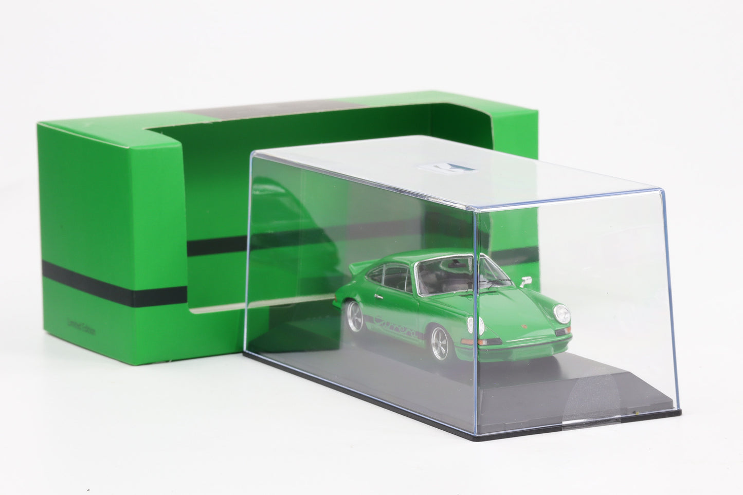 1:43 Spark Porsche 911 Carrera RS 2,7 1973 Vipergrün WAP Dealer Resin