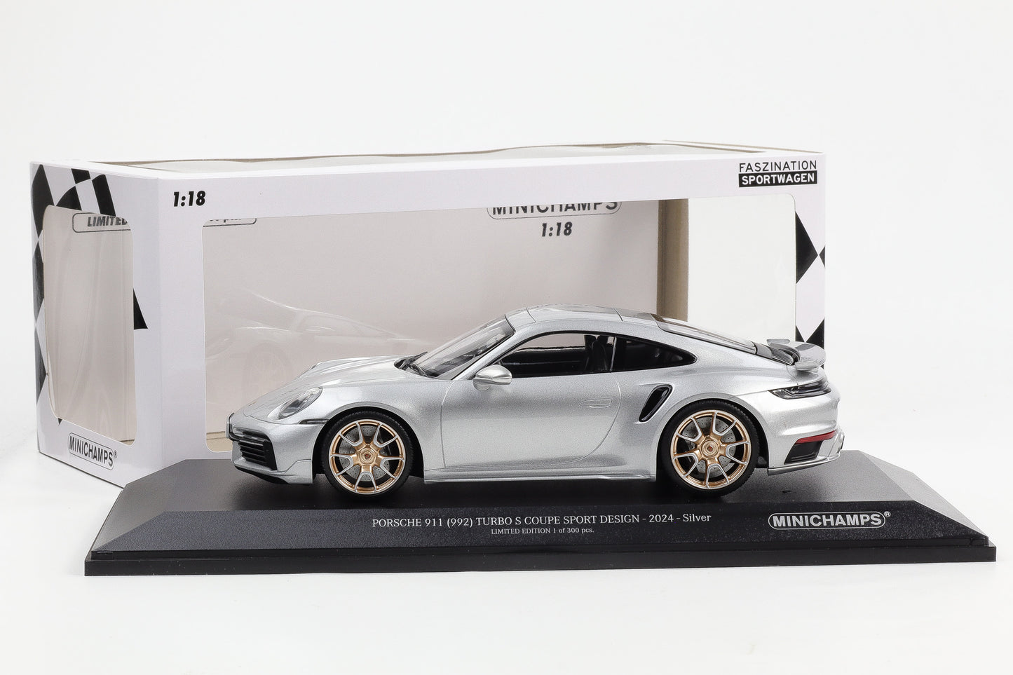1:18 Minichamps Porsche 911 992 Turbo S Coupe Sport Design 2024 silber 300 pcs