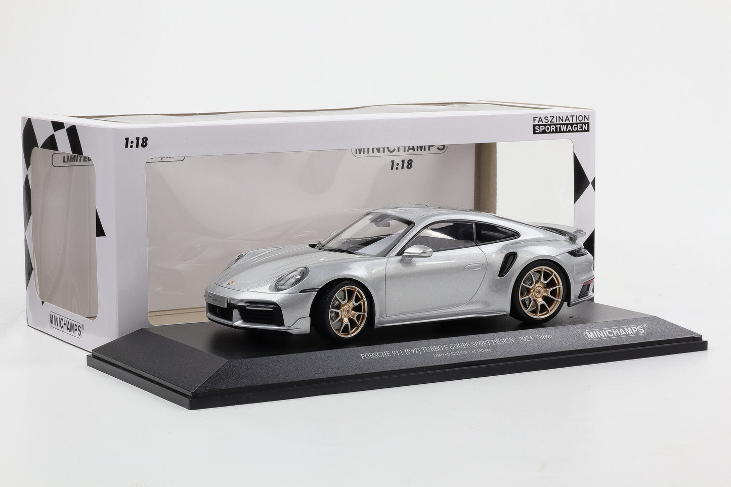 1:18 Minichamps Porsche 911 992 Turbo S Coupe Sport Design 2024 silber 300 pcs