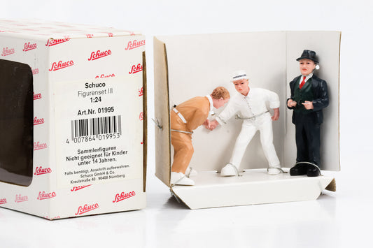 1:24 Figurenset III Rennbahn 3 Figuren Schuco Art.Nr. 01995