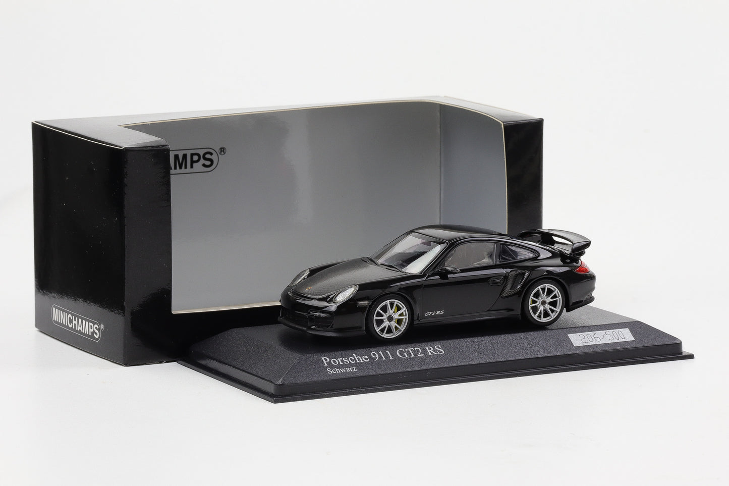 1:43 Minichamps Porsche 911 997 II GT2 RS 2010 schwarz carbon / silberne Felgen