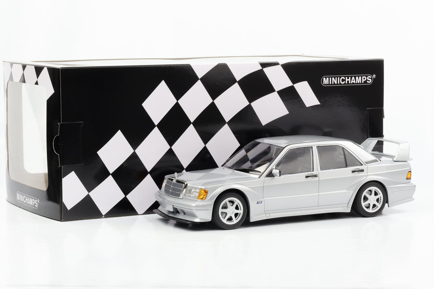 1:18 Mercedes-Benz 190E EVO II W201 2.3-16V 1990 silber Minichamps