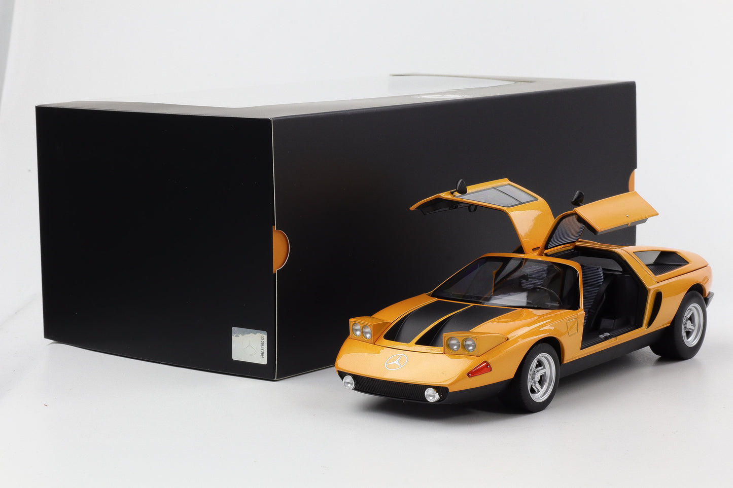 1:18 Norev Mercedes Benz C111-II 1970 B66040709 Dealer full opening