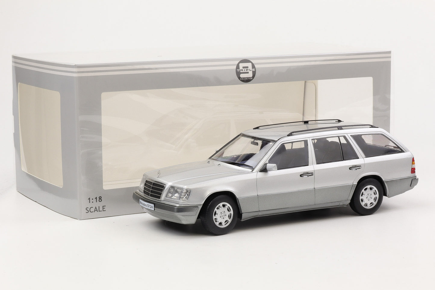 1:18 Triple9 Mercedes-Benz E-Klasse T-Modell S124 1995 silber Turbodiesel