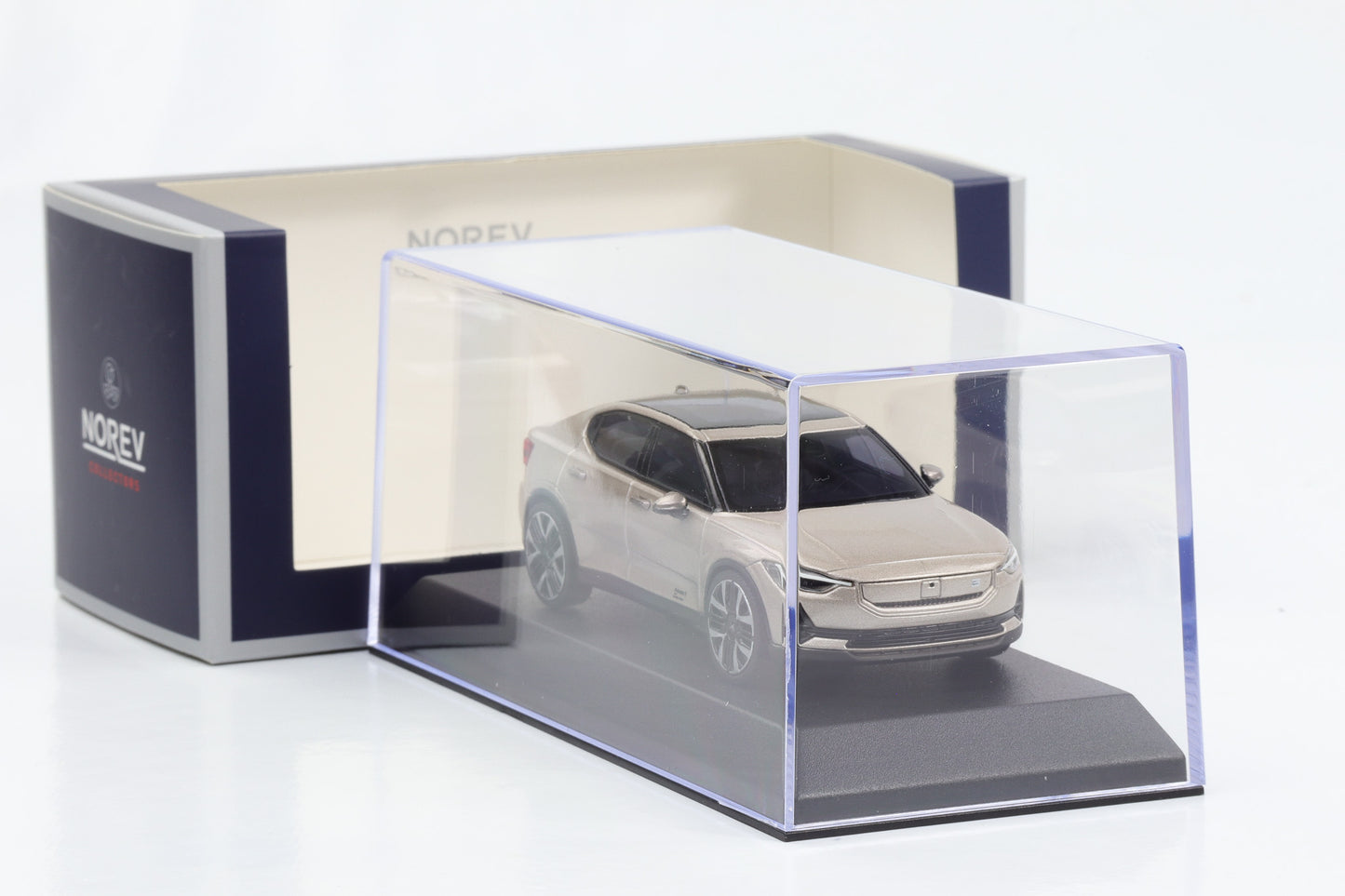 1:43 Polestar 2 2024 Jupiter Norev 872013 diecast