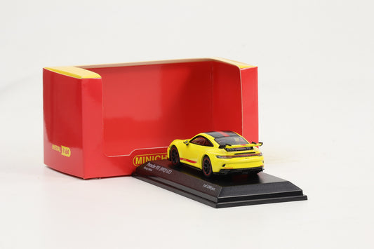 1:64 Minichamps Porsche 911 992 GT3 2021 racing yellow diecast