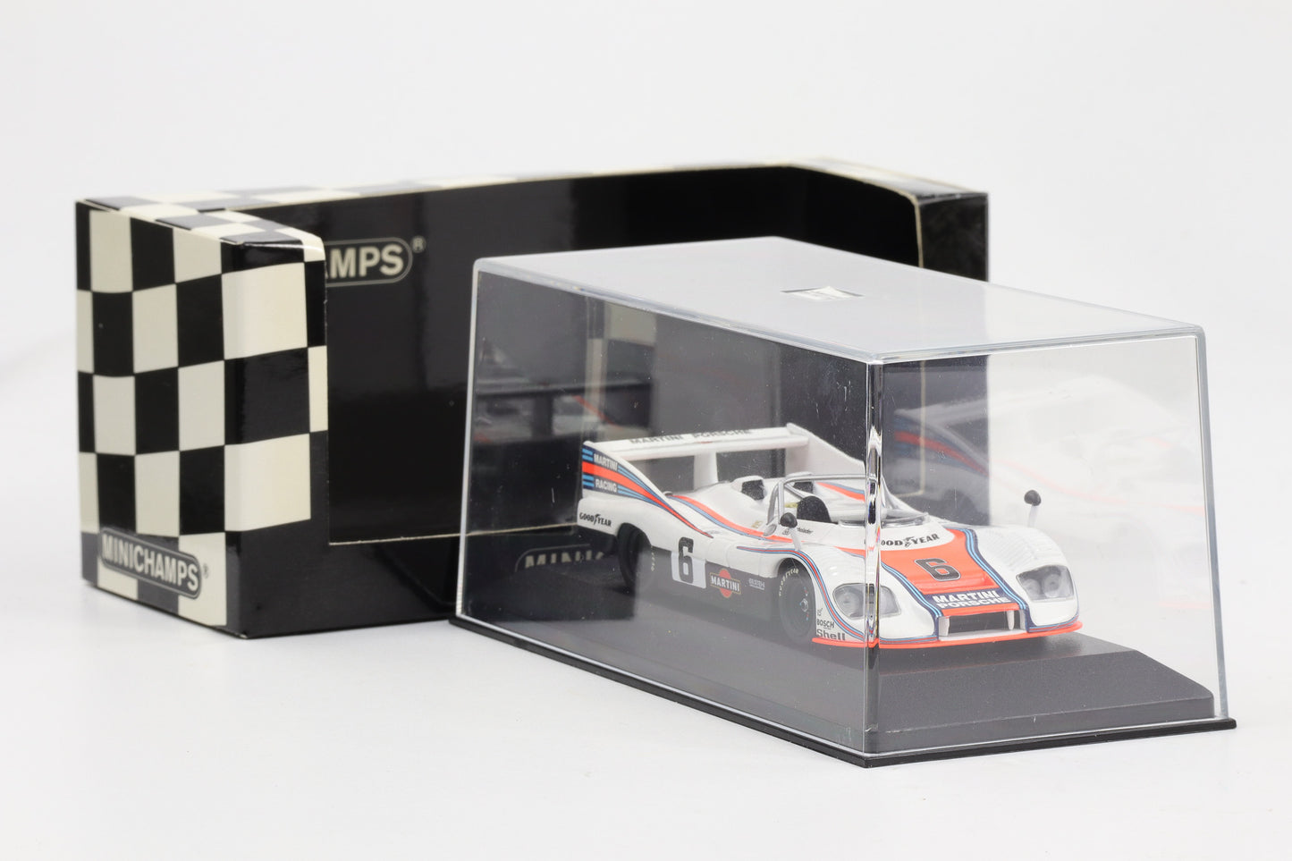 1:43 Minichamps Porsche 936 /76 Winners 500km Dijon 1976 Winner Mass Ickx