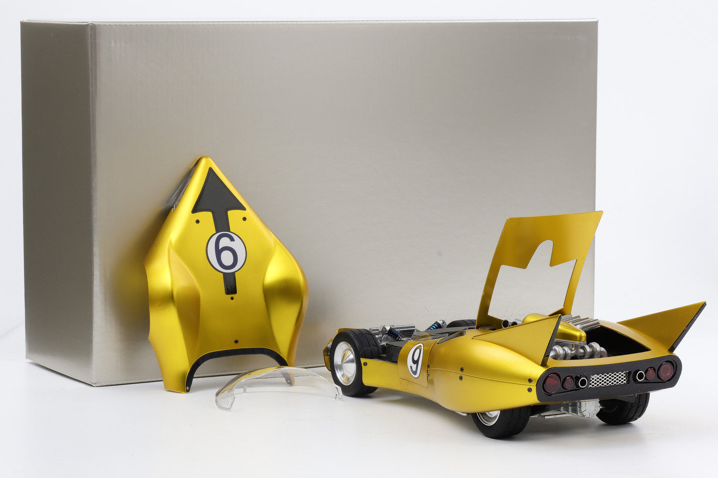 1:18 Schwyn Haas Speed Racer Shooting Star #9 ALUMINIUM Gold Version