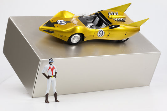 1:18 Schwyn Haas Speed Racer X Shooting Star #9 ALUMINIUM Gold mit Figur