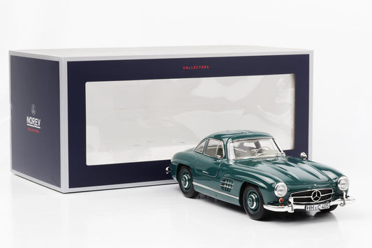 1:18 Mercedes-Benz 300 SL W198 1954 dunkelgrün Norev