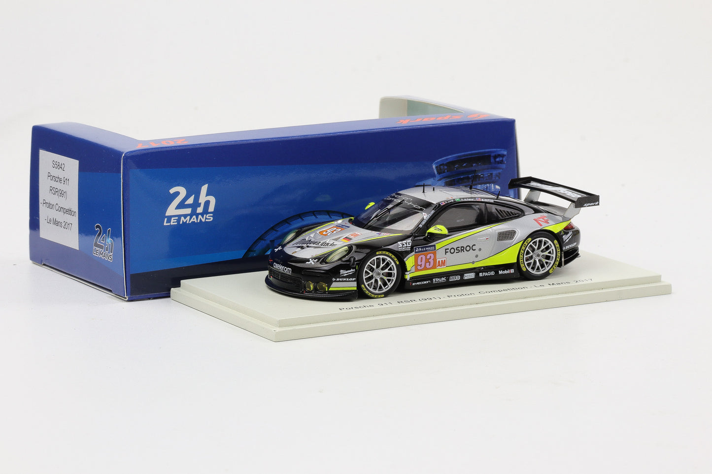 1:43 Spark Porsche 911 991 RSR Proton Competition #93 Le Mans 2017 S5842