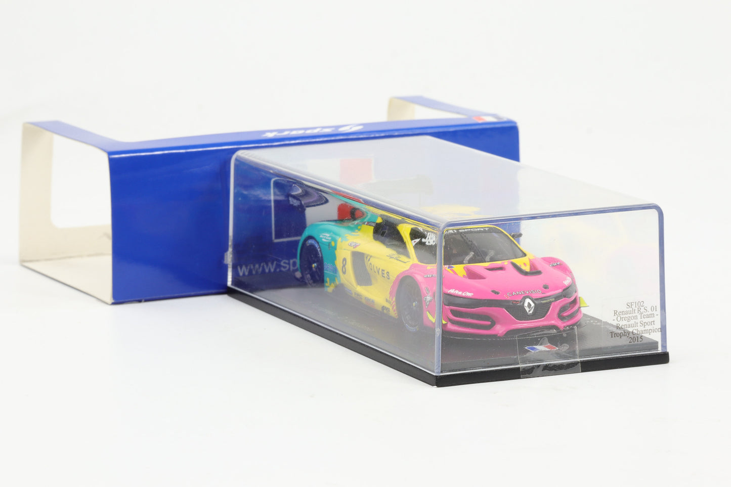 1:43 Spark Renault R.S. 01 Oregon Team Renault Sport Trophy Champion 2015
