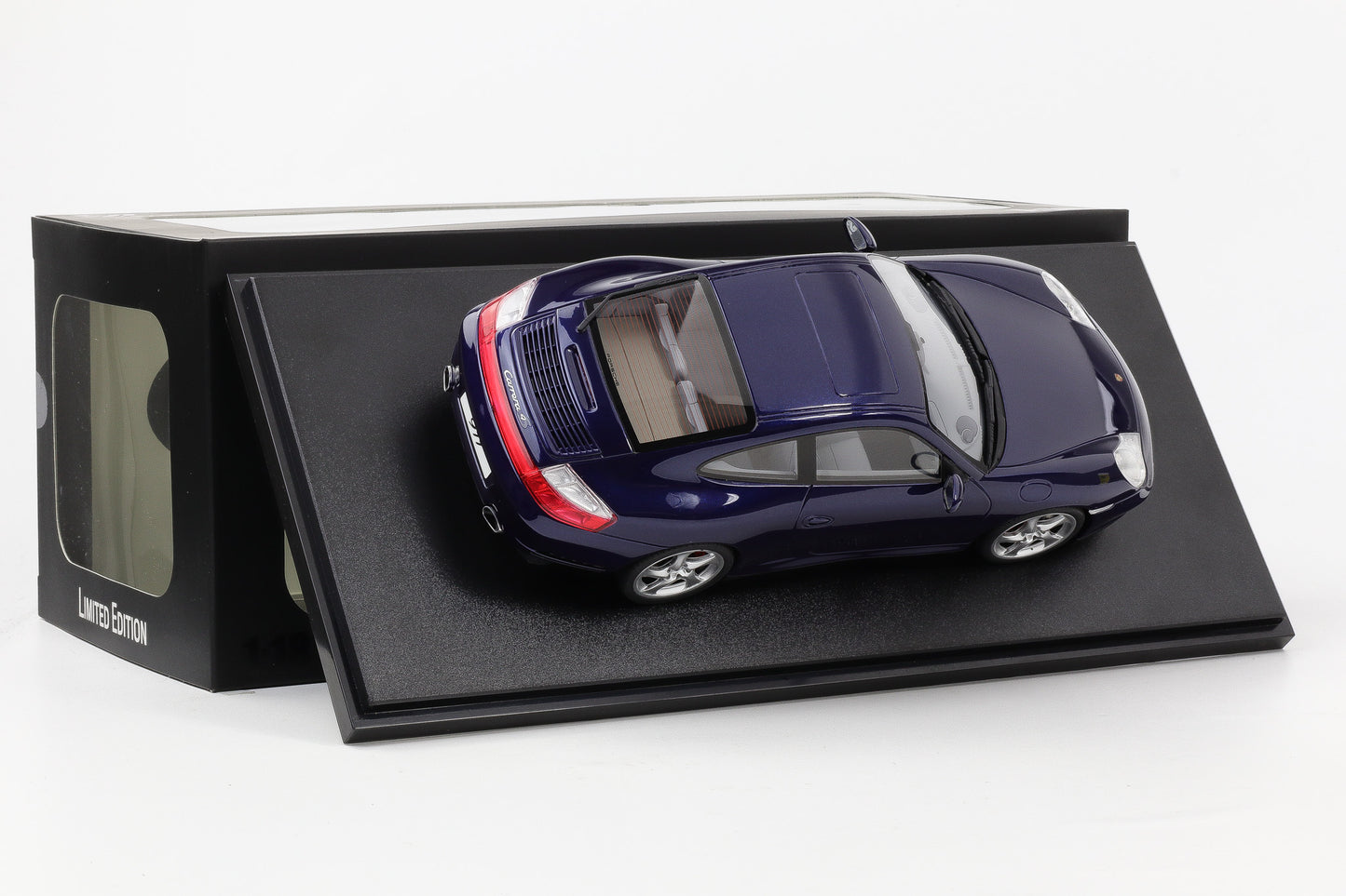 1:18 GT Spirit Porsche 911 996 4S 2002 darkblue metallic GT938