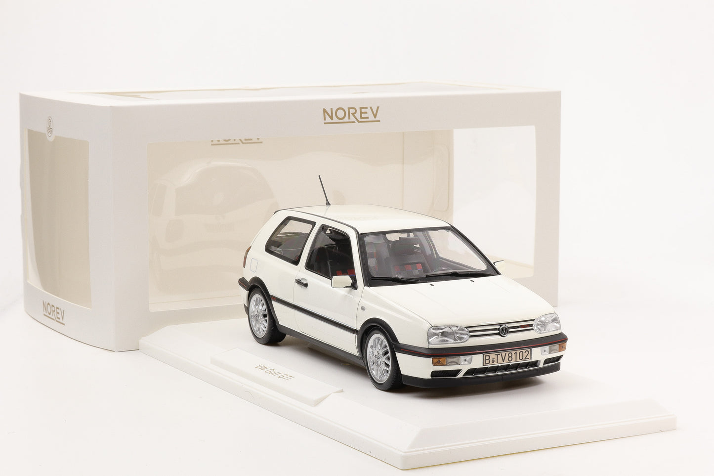 1:18 Norev VW Volkswagen Golf III 3 GTI 1996 Candywhite 20 Years Edition 188508